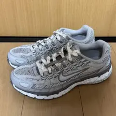 【美品】NIKE ナイキ P-6000 FN6837-012 28cm