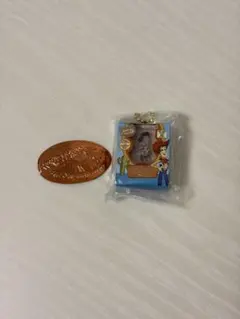 ウッディ カプセルトイ