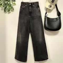 Levi's RIBCAGE ワイドデニム W23 黒 ハイライズ【極美品】