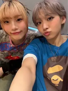 HANA JISOOオンニ着用！ヒステリックグラマーネックレス