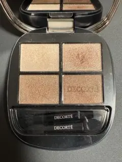 DECORTÉ スキンシャドウデザイニングパレット 01 Rosy Brown