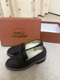 maile ローファー ブラックのサムネイル