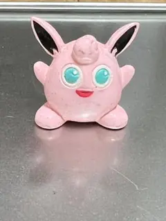 ポケモン　プクリン　フィギュア