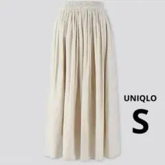 ユニクロ　フレアロングスカート　オフホワイト　Sサイズ