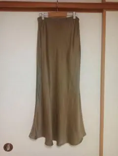 2025年最新】cu/r マキシスカートの人気アイテム - メルカリ