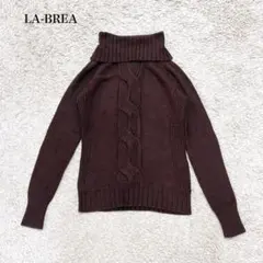 ラブレア　タートルネックニット アンゴラカシミヤ混　ケーブル編み　大人女子　定番