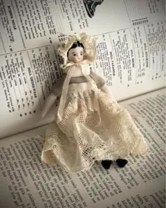 ミニチュアチャイナヘッドドール*パリアンドール*10cm*ブロンドヘアミニチュア ❤︎レアミニサイズ 10cm チャイナヘッドドール ブロンド 1900年頃