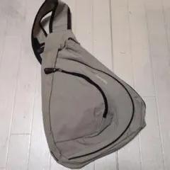 patagonia スリングバッグ グレー - メルカリ