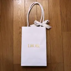 DIOR ショップ袋　リボン付き　ショッパー