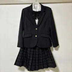 黒のブレザーとスカートセット