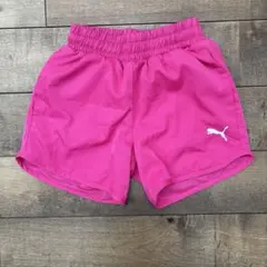 PUMA ピンクショートパンツ　キッズ140スポーツ