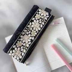 ハンドメイド　ペンケース　メガネケース　サングラスケース　ポーチ　インド刺繍