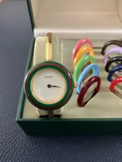 【美品】GUCCI チェンジベゼルウォッチ 動作確認済み・ベゼル11色セット