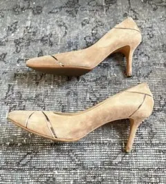 モードエジャコモMEDA スエード ラインディテールパンプス24cm