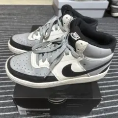 Nike ハイカット スニーカー グレー/ホワイト/ブラック
