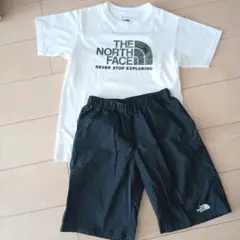 THE NORTH FACE Tシャツとハーフパンツセット