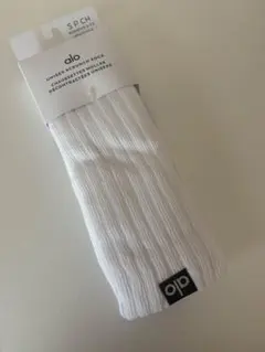 未使用品新品　Alo Yoga ロゴSock ホワイトのサムネイル
