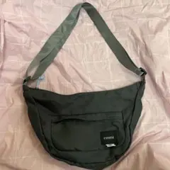 emmi SHAKA ショルダーバッグ 블랙
