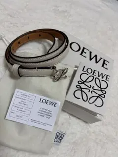 【美品】LOEWE ベルト　ホワイト　箱あり　正規品 2026年最新】LOEWE カラー：ホワイト系 レディース ベルトの人気