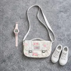 n541【Cath Kids】花柄ショルダーバッグ かわいい お出かけ