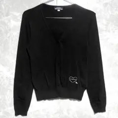 美品✨バーバリーブルーレーベル ハートロゴ 長袖カーディガン ブラック 38のサムネイル