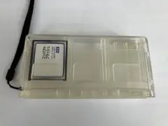 中古　メモリカードケース　クリアケース　SDカードケース　ストラップ付き
