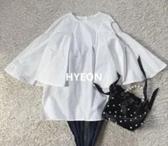 2026年最新】hyeon ブラウスの人気アイテム - メルカリ