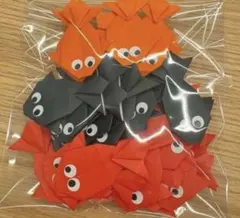 30個　金魚　デメキン　目玉　折り紙　ハンドメイド　壁面飾り　夏祭りのサムネイル