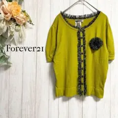 【フォーエバー21】花コサージュ付き フリンジ カーディガン/薄手ニット/人気