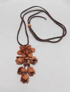 レザーネックレス ネックレス