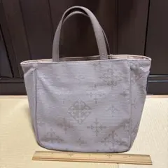 Item thumbnail for item cdc89df7-a231-454b-aea2-1ed8a0e90de4