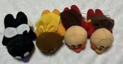 アンパンマン2体、カレーパンマン、バイキンマン