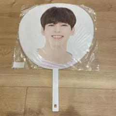 SEVENTEEN ドギョム CARAT LAND ケレン 2023 うちわ - メルカリ