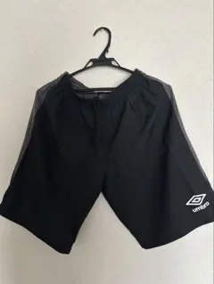 umbro ハーフパンツ Lサイズ 黒