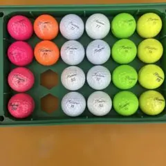 リビエラ　　女性の方どうですか？ 綺麗な色のボールです　　22個の出品です