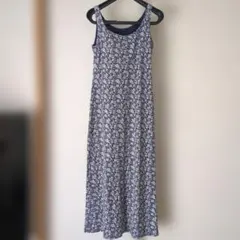 ユニクロ花柄キャミワンピースロング