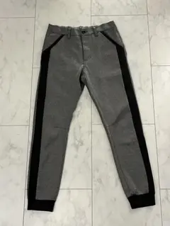 コモンゴルフ　ゴルフウェア　パンツ　Mサイズ　ストレッチ　春秋　グレー✖︎ブラック