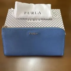 お値下げしました　FURLA 長財布　ブルー　 L字ファスナー　箱と袋付き