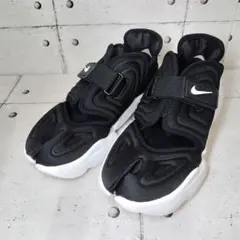NIKE アクアリフト ブラック スプリットトゥ 足袋スニーカー 厚底 黒