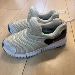 NIKE ダイナモ フリー　ホワイト　19.0 ナイキ