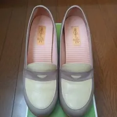あしながおじさん☆ベージュ クリーム　コンビ ☆中ヒール