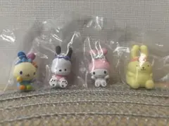 サンリオ　なりきりうさぎさんフィギュア