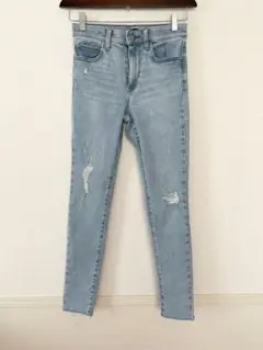 UNIQLO ウルトラストレッチスキニーハイライズジーンズ　61