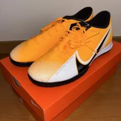 NIKE サッカー・フットサルシューズ　27cm 新品