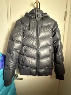 FRED PERRY フード付きダウンジャケット XS 黒のサムネイル