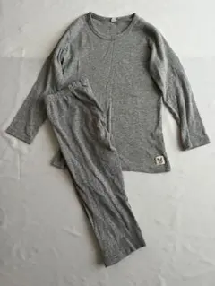 キッズ　120サイズ　パジャマ　子供用　無地　グレー