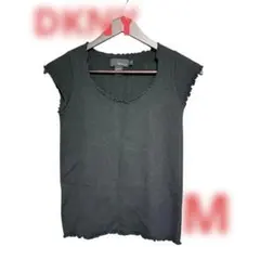 DKNY ウール100% ブラック Tシャツ　Mサイズのサムネイル
