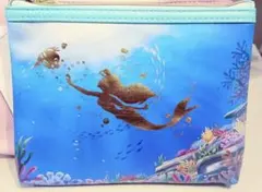 ディズニーリゾート　アリエルポーチ