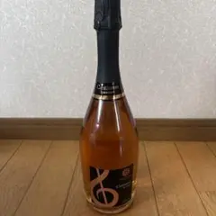 メルシャン・ワインズ カンティアーモスプマンテロゼ スパーリングワインのサムネイル