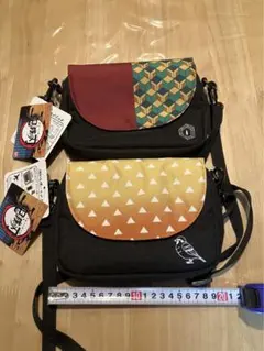 本日値下げ【即購入不可】鬼滅の刃　ポーチ２個セット　未使用